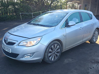 Opel Astra J 2010