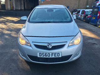 Opel Astra J 2010