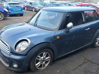 Mini Cooper 2  рест. R56 2010