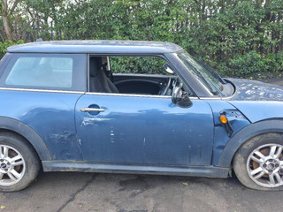 Mini Cooper 2  рест. R56 2010