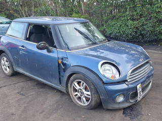 Mini Cooper 2  рест. R56 2010