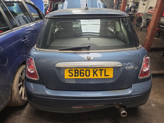 Mini Cooper 2  рест. R56 2010