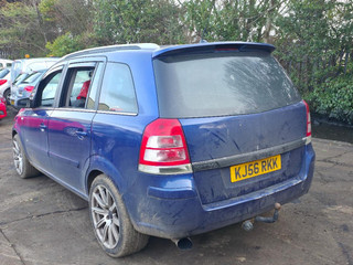 Opel Zafira 2  (B) 2006