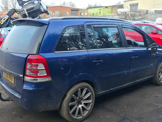 Opel Zafira 2  (B) 2006