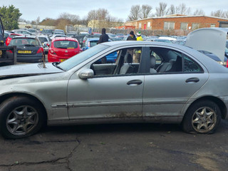 Mercedes-Benz C-Класс W203/S203/CL203 2002