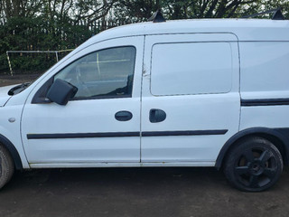 Opel Combo 3  (C) рест. 2010