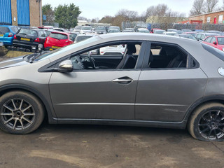 Honda Civic 8  рест. FK2 2009