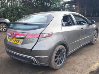 Honda Civic 8  рест. FK2 2009