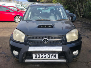 Toyota RAV4 2  (XA20) рест. 2005