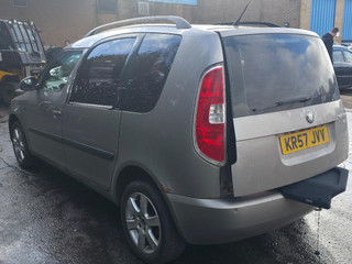 Skoda Roomster  5J 2007