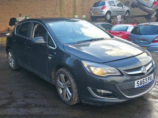 Opel Astra J рест. 2013