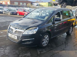 Opel Zafira 2  (B) рест. 2011