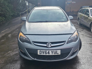 Opel Astra J рест. 2014