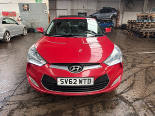 Hyundai Veloster 2012