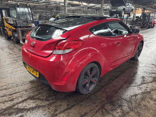 Hyundai Veloster 2012