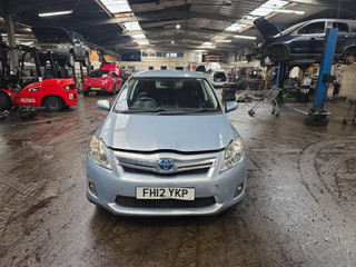 Toyota Auris E150 рест. E150 2012