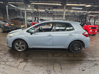 Toyota Auris E150 рест. E150 2012