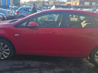 Opel Astra J 2010