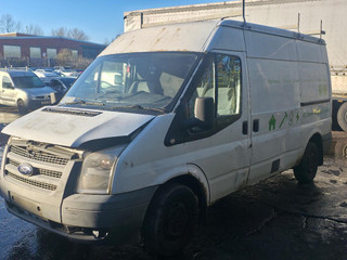 Ford Transit 7 2012