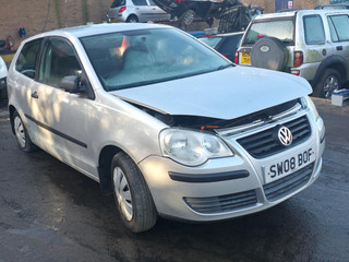 Volkswagen Polo 4  рест. 2008