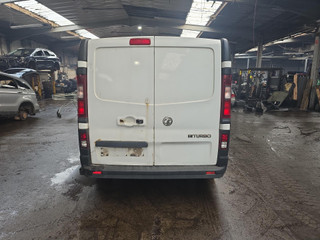 Opel Vivaro B 2015