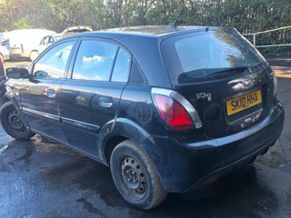 Kia Rio 2  рест. JB 2009