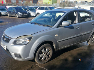 Kia Rio 2  рест. JB 2010