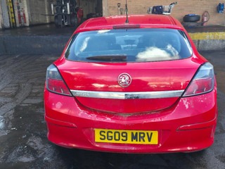 Opel Astra GTC H рест. 2009
