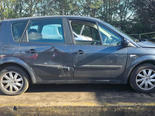 Renault Scenic 2  рест. 2007