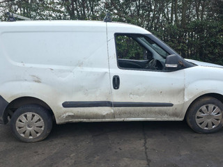 Opel Combo 4  (D) 2015