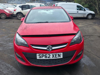 Opel Astra J рест. 2012