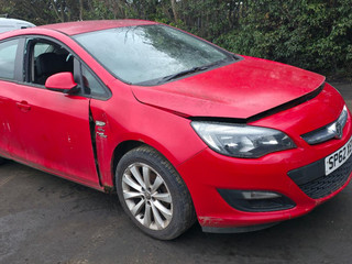 Opel Astra J рест. 2012