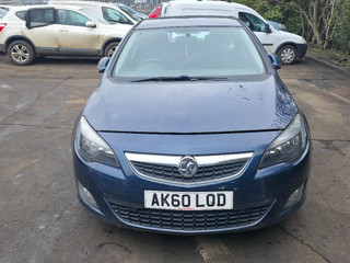 Opel Astra J 2010