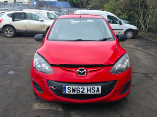 Mazda 2 2  рест. DE 2013