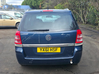 Opel Zafira 2  (B) рест. 2011