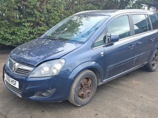 Opel Zafira 2  (B) рест. 2011