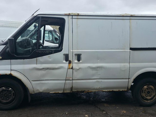Ford Transit 7 2010