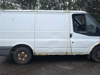 Ford Transit 7 2010