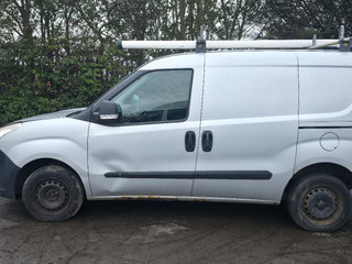 Opel Combo 4  (D) 2014