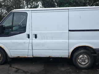 Ford Transit 7 2010
