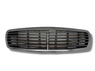 решетка радиатора Mercedes-Benz E-Класс W211/S211 2005, 3.0 л., CDi, OM 642.920, дизель, АКПП, iridiumsilber / 775, седан, задний привод, правый руль, A2118800383, A2118800583