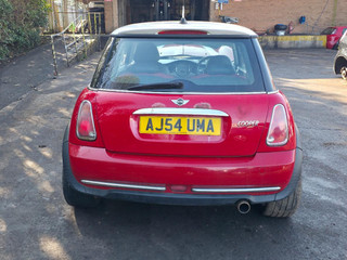 Mini Cooper рест. R50 2004
