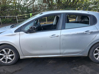 Peugeot 208 2013