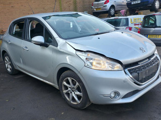 Peugeot 208 2013