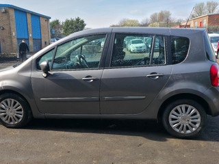 Renault Modus рест. 2011