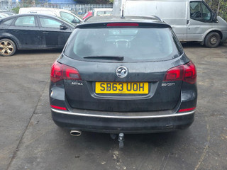 Opel Astra J рест. 2013