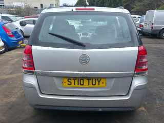 Opel Zafira 2  (B) рест. 2010