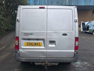 Ford Transit 7 2011