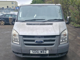 Ford Transit 7 2011