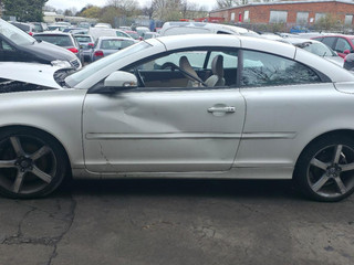 Volvo C70 2 2009